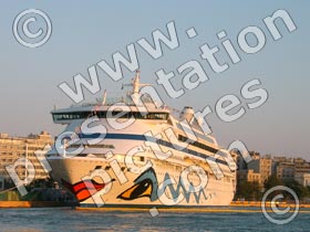 vacation cruise - powerpoint graphics